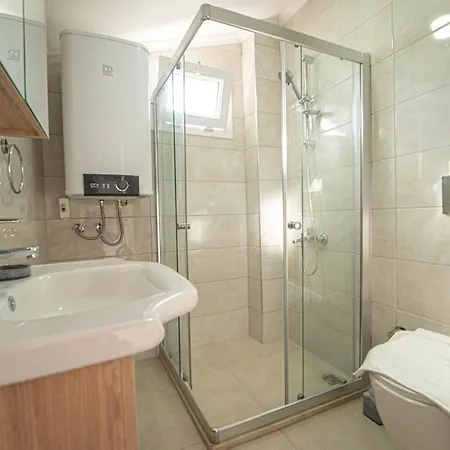 Апартаменты Cozy Studio In The Heart Of